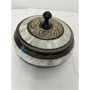 Vtg Trinket Jewelry Box Mother of Pearl Brass Inlay LidArabic Origin Vanity